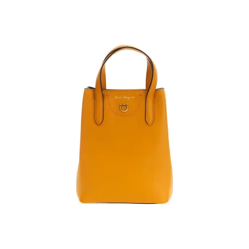 FERRAGAMO Сумка через плечо из коровьей кожи мини-сумка женская оранжевая