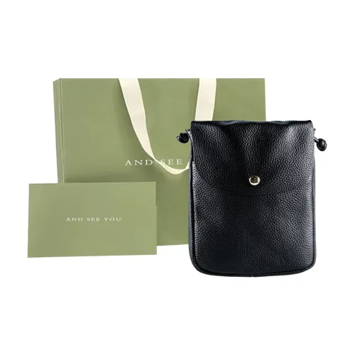 ANDSEEYOU Коровья кожа Сумка через плечо Женская Черная