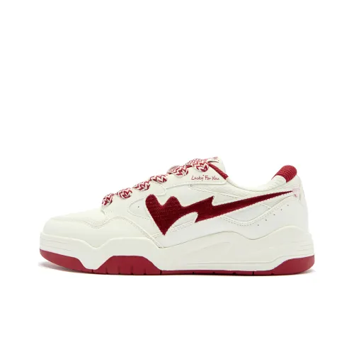 QIAODAN Panda Скейтборд Кроссовки Низкие Сливочно-белый/Железно-красный Мужские