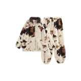 Бежево-абрикосовый