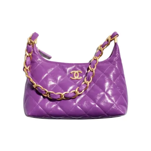 CHANEL Сумки через плечо Женские