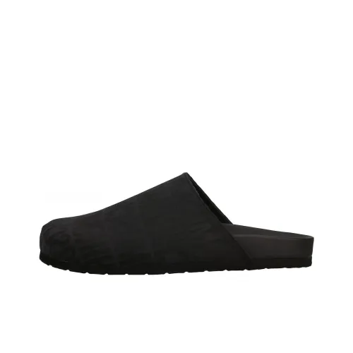 MOSCHINO Домашние тапочки Мужские Черные