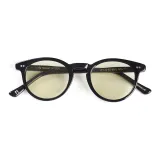 Черная резинка с светло-оливково-зелеными линзами