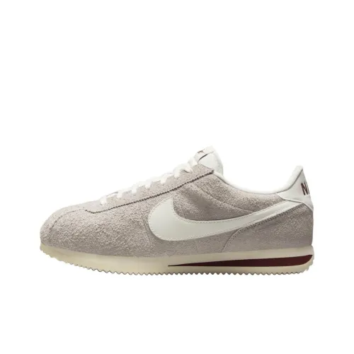 Nike Беговые кроссовки Low Top Серый Унисекс