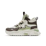 Бежево-коричневый