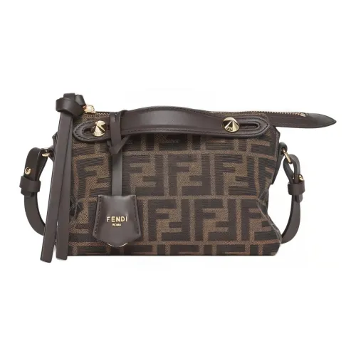 FENDI By The Way Series Клатч из коровьей кожи Мини Унисекс Коричневый