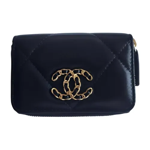 CHANEL Женские кошельки