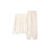 Светло-желтый