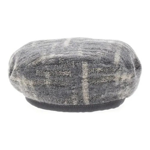 EMPORIO ARMANI Береты Женские Серый