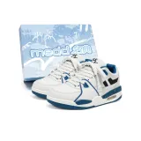 Белый и синий цвет [коробка]