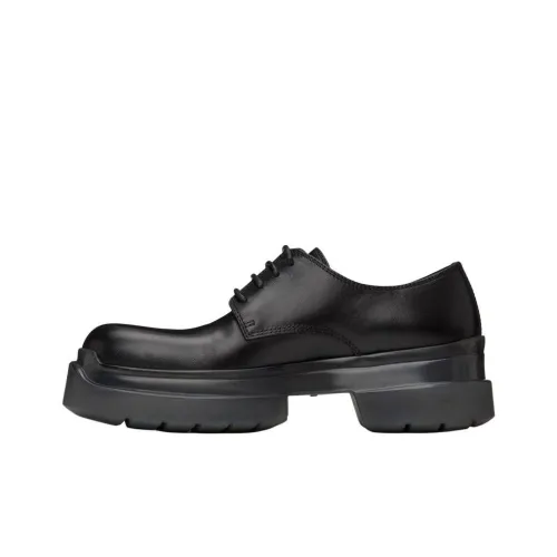 Ann Demeulemeester Женские повседневные туфли Женские