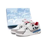 Белый, серый, красный, коробка