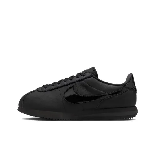 Nike Cortez 23 Беговые кроссовки Низкий топ Черный Женский