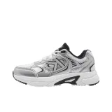 Серебристый