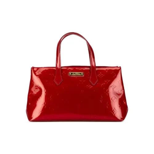 LOUIS VUITTON Кожа Сумка Женская Красная