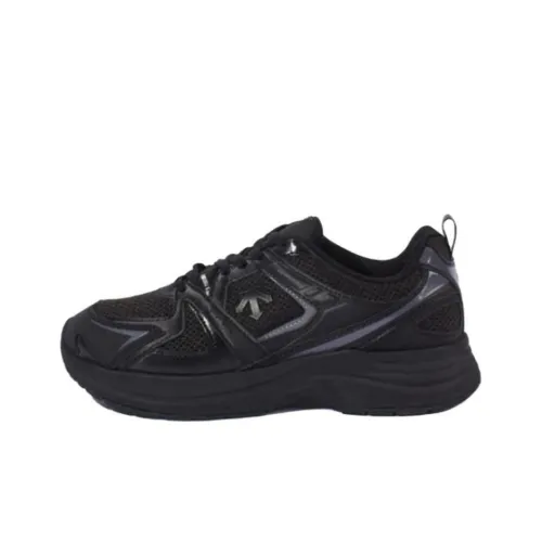 DESCENTE Monster RUN Casual Low Top Black Unisex
