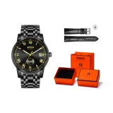 Чёрный корпус с чёрным циферблатом.