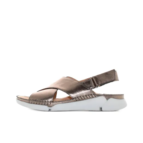 Clarks P21us Пляжные сандалии Женские Умбра