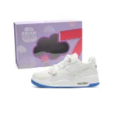 Белый и синий цвет