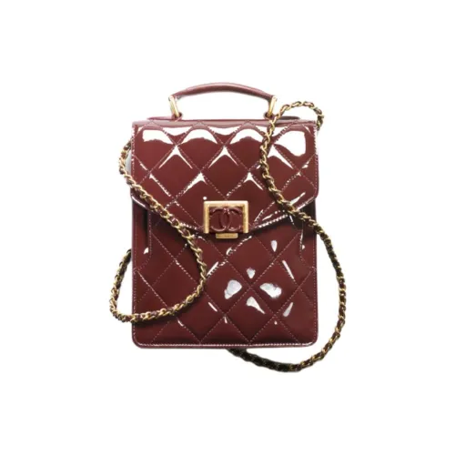 CHANEL Сумка с клапаном из лакированной кожи сумка через плечо маленькая сумка на плечо женская бордовый