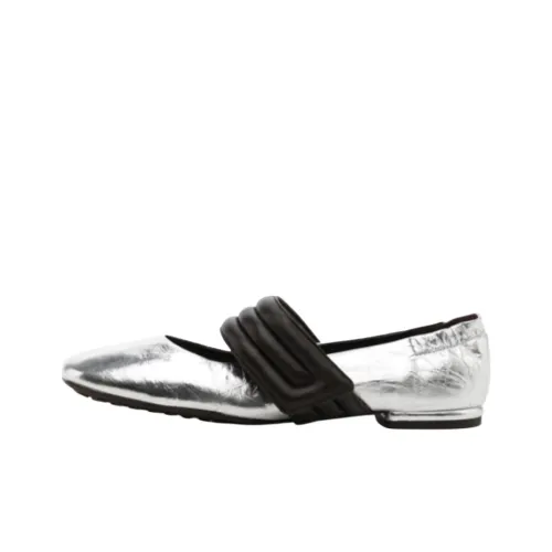 TORY BURCH Туфли на плоской подошве Женские Серебряные