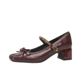 Анкора красного цвета