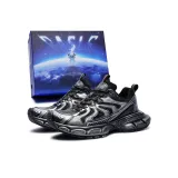 Чёрный и серебристый, состаренный