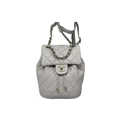 CHANEL Рюкзаки Женские