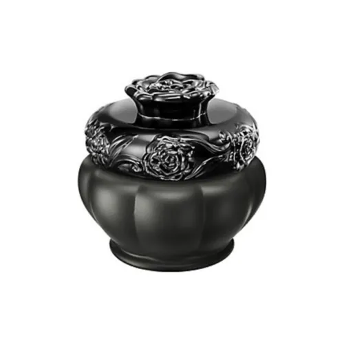 ANNA SUI Праймеры / Тональные увлажняющие средства Женские