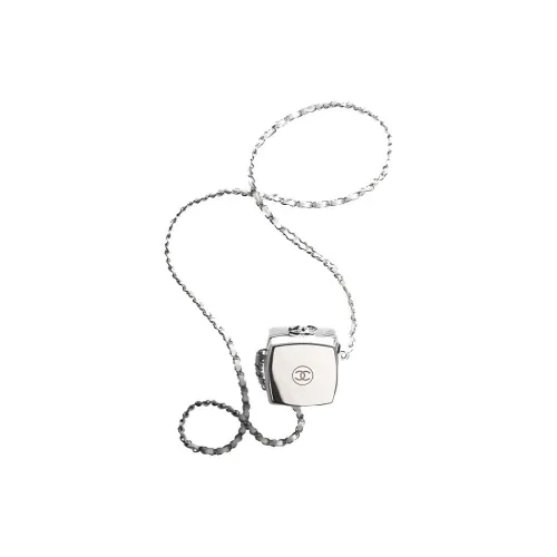 CHANEL 21K Winter Овчина Сумка через плечо Мини Женская Серебряная Белая