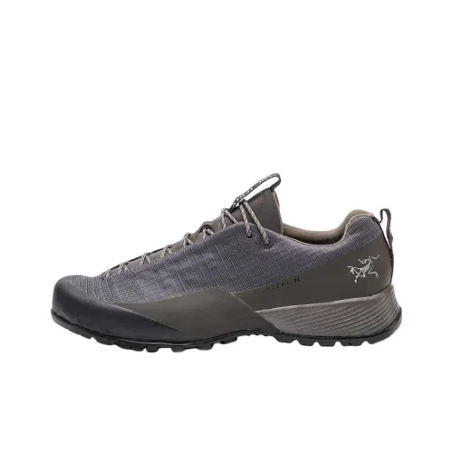 Arcteryx Konseal FL Альпинистские и туристические ботинки Низкий верх Серый Мужской