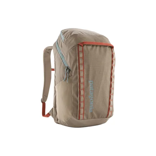 Patagonia 32L Альпинистский рюкзак Outdoor Сумка Переработанный полиэстер Морская птица Серый Мужской