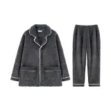 Темно-серый