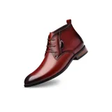 Коричневый