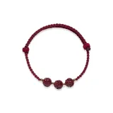 Браслет с тремя бусинами в виде лотоса