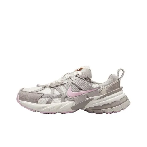 Nike V2K Run Беговые кроссовки Низкий верх Белый Серый Розовый Женские
