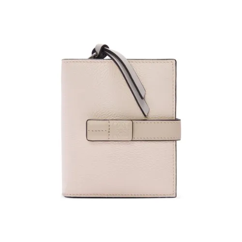 LOEWE Телячья кожа с рельефным узором кошелек женский тальк смешанный с светло-овсяным