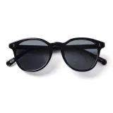 Черная резинка с темно-серыми линзами