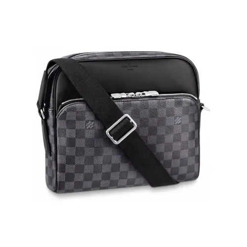 LOUIS VUITTON Сумка через плечо Мужская