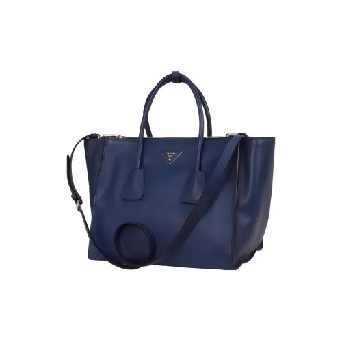 PRADA Сумки Женские