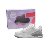 Белый, серый, классический