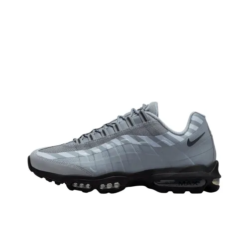 Nike Air Max 95 Low Беговые кроссовки Unisex Серого цвета
