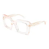 Прозрачный