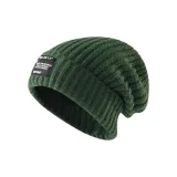 Темно-зеленый