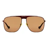 Коричневый