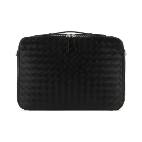 Bottega Veneta Сумка через плечо из коровьей кожи мужская черная