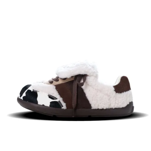 EYGPAP Soft Coated Spot Dog Low Top Casual Shoes Women's