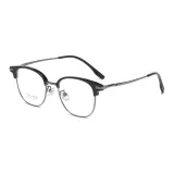 Чёрная металлическая рамка