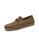 Светло-коричневый