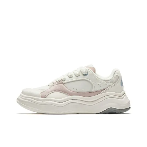 CHAOJIANTA Life Collection Slip-resistant Abrasion-resistant Low Top Skateboard Shoes Women's Ivory Lotus Gray CHAOJIANTA Life Collection Slip-resistant Abrasion-resistant Низкие Кроссовки для скейтбординга Женские Айвори Лотос Серый